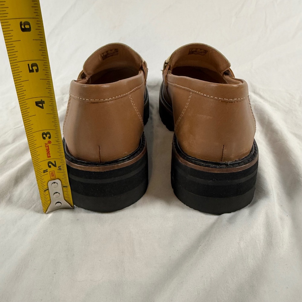 Clarks Orianna Edge Tan Cream Leather Chain Lug Sole Loafers Academia Fall 9.5M - Picture 7 of 10